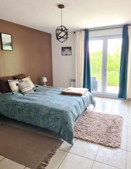 Gite De 70M² Avec Vue Sur Le Massif Du Pilat Clonas-sur-Vareze Buitenkant foto